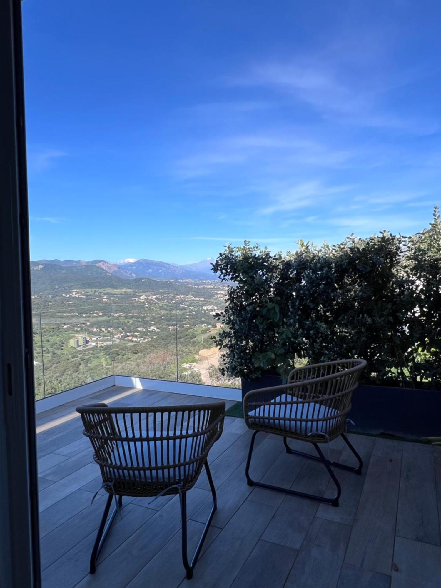 Hébergement de vacances villa I Cresti proche centre ville et plages Ajaccio (Corsica)